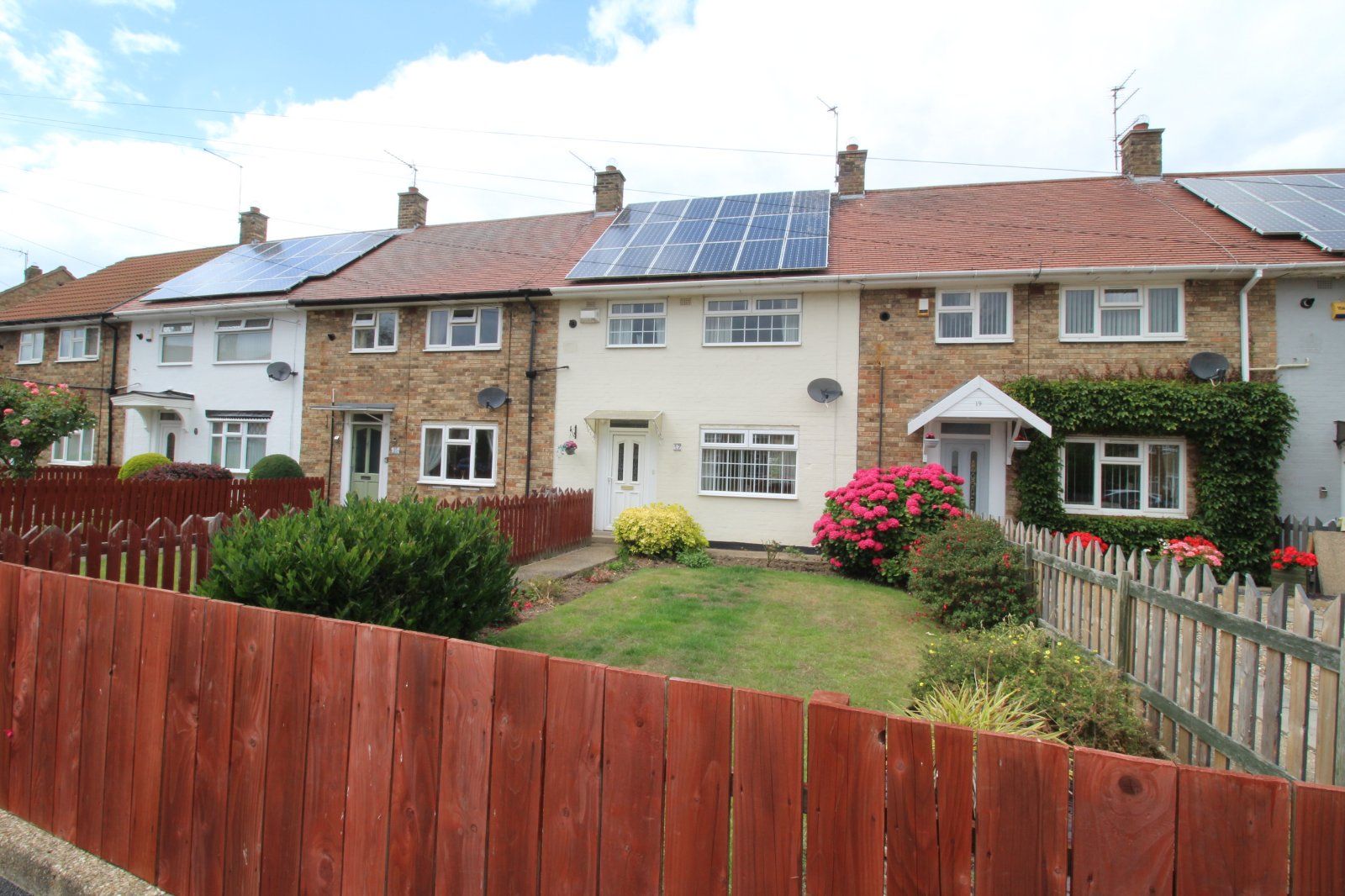 2 bed terraced house for sale in Bideford Grove, Hull, East Yorkshire