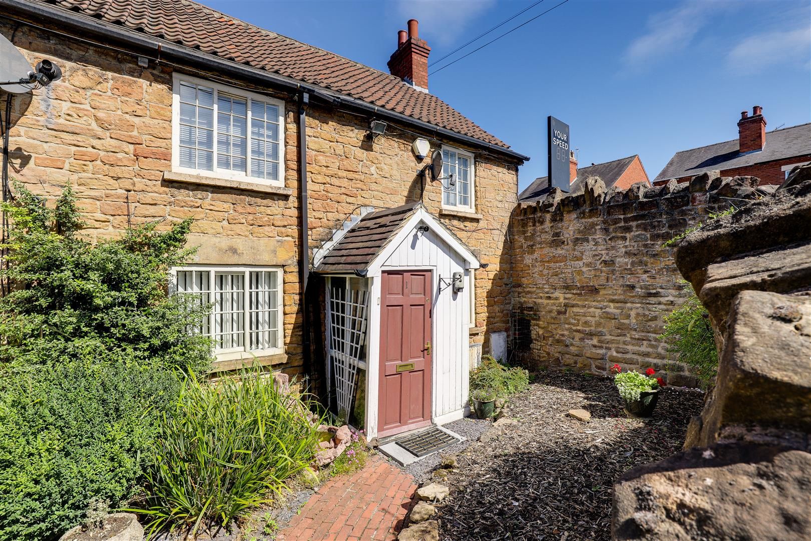 3 bed cottage for sale in Cinderhill Road, Bulwell, Nottinghamshire NG6