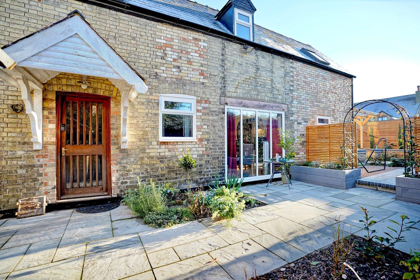 2 bed barn conversion for sale in 6A West Street, Godmanchester