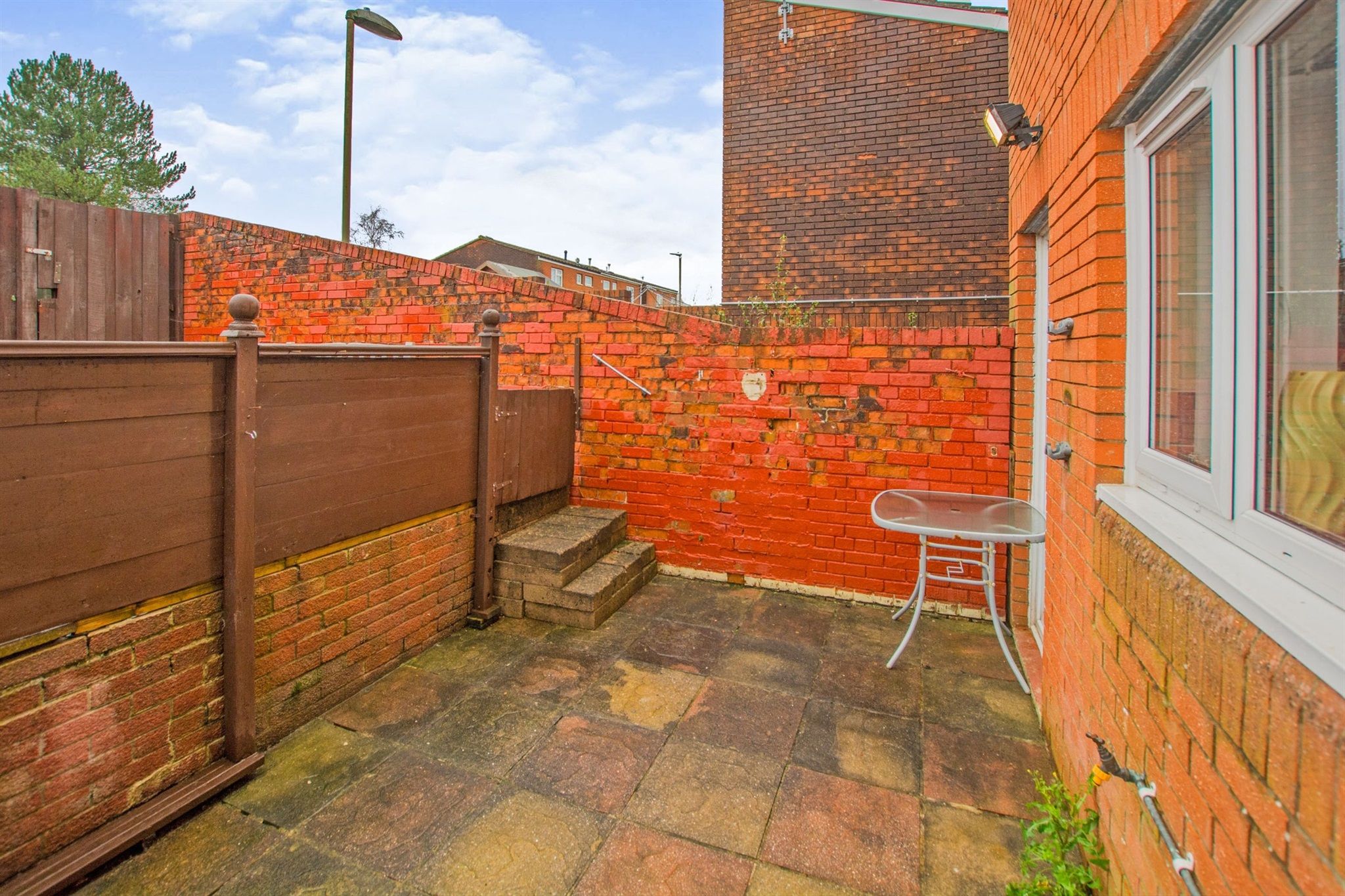 3 bed semidetached house for sale in Govilon Place, Pontnewydd