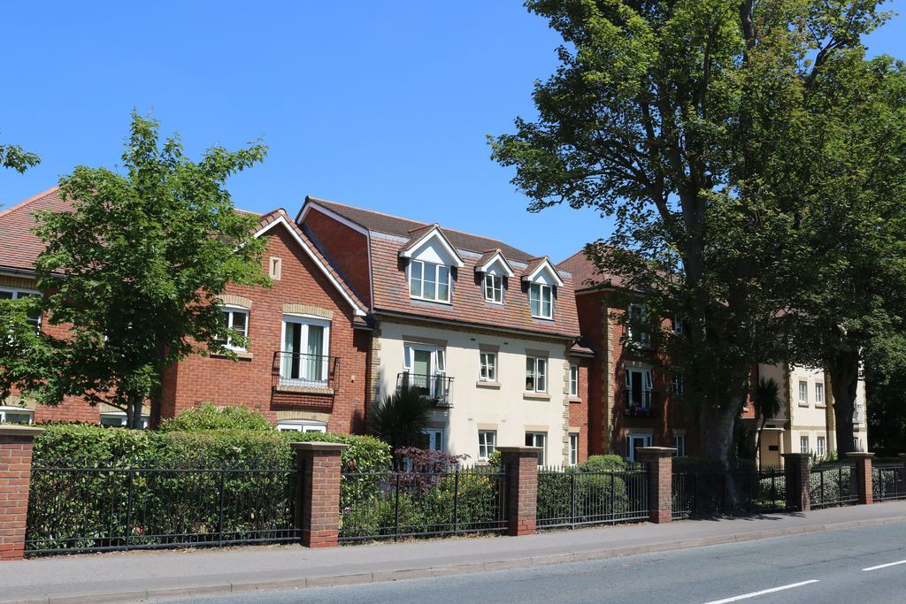 Pegasus Court, Egham TW20  