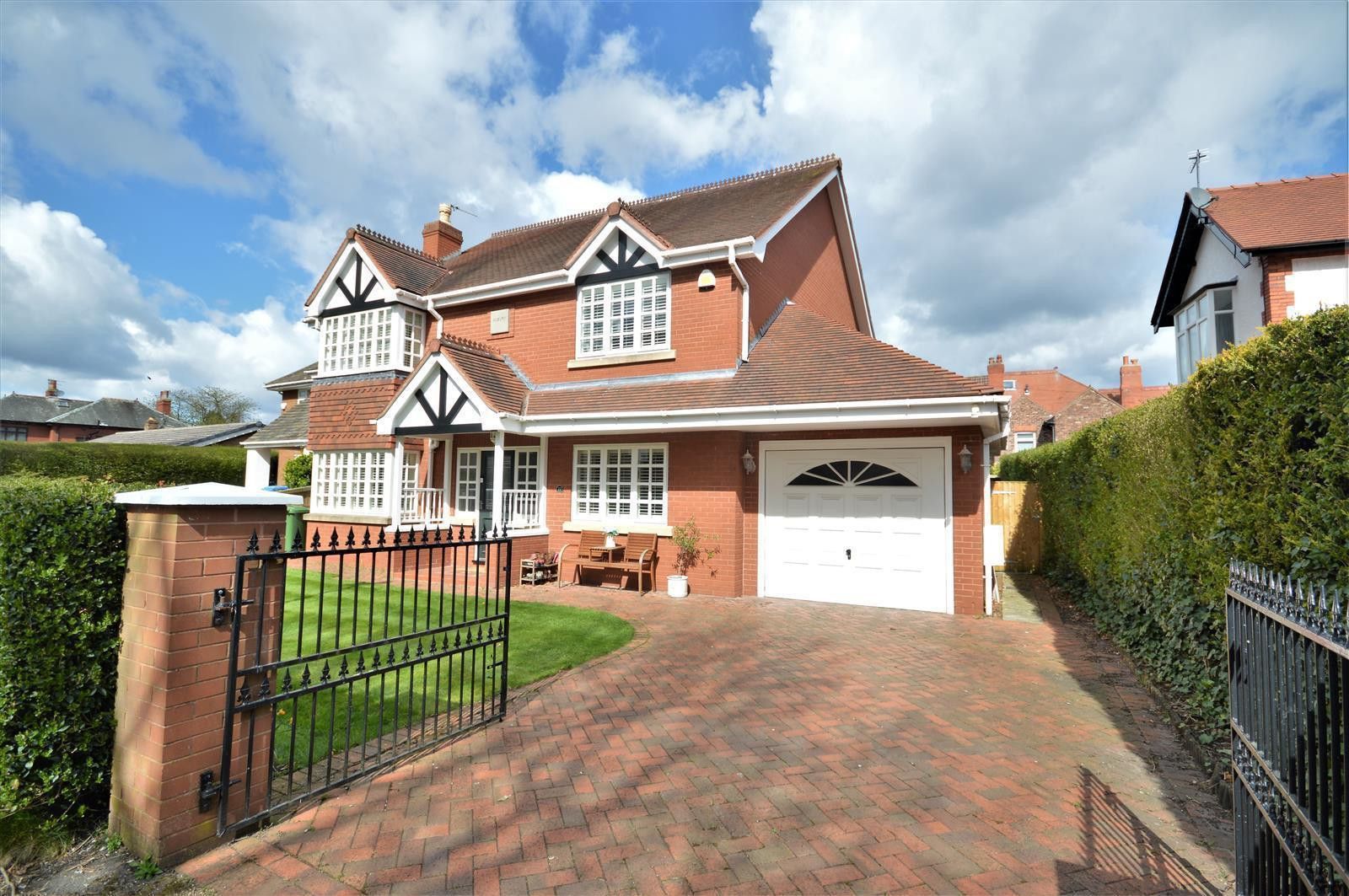 4 bed detached house for sale in York Road, Grappenhall, Warrington WA4
