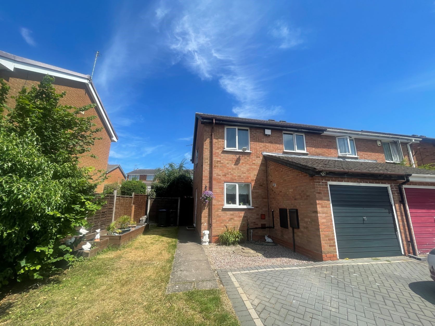 3 bed semidetached house for sale in West Heath Road, Northfield