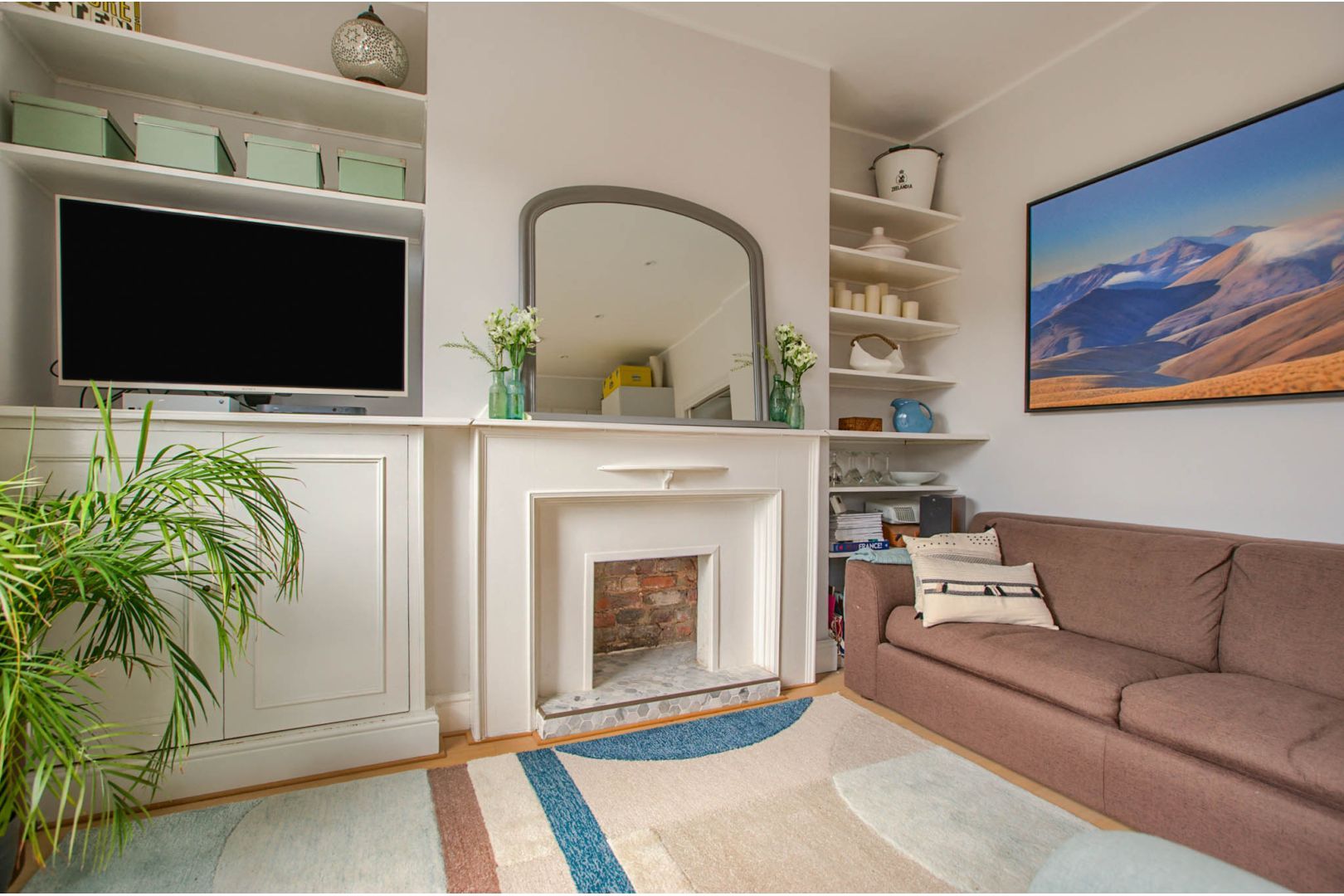 17 Heyworth Road, London E5  