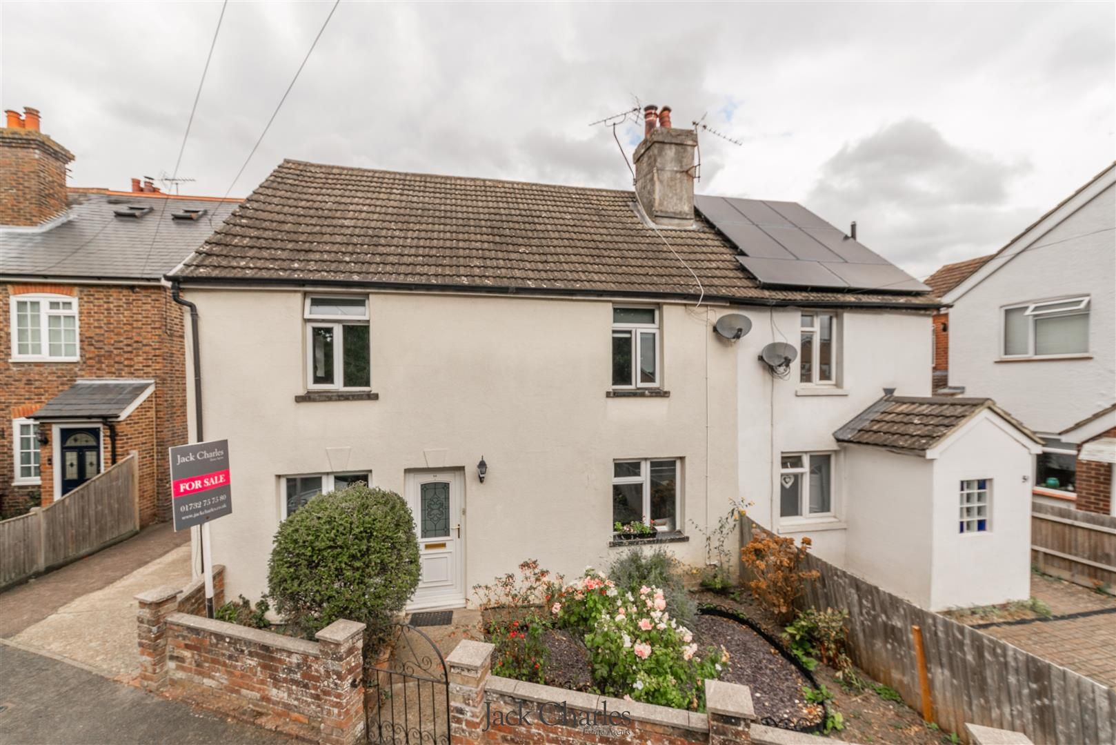 3 bed semidetached house for sale in Old Kent Road, Paddock Wood