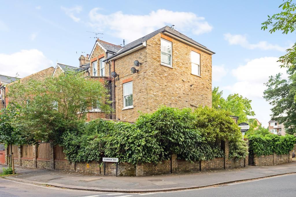 1 bed flat for sale in Road, Hampton Wick, Kingston Upon