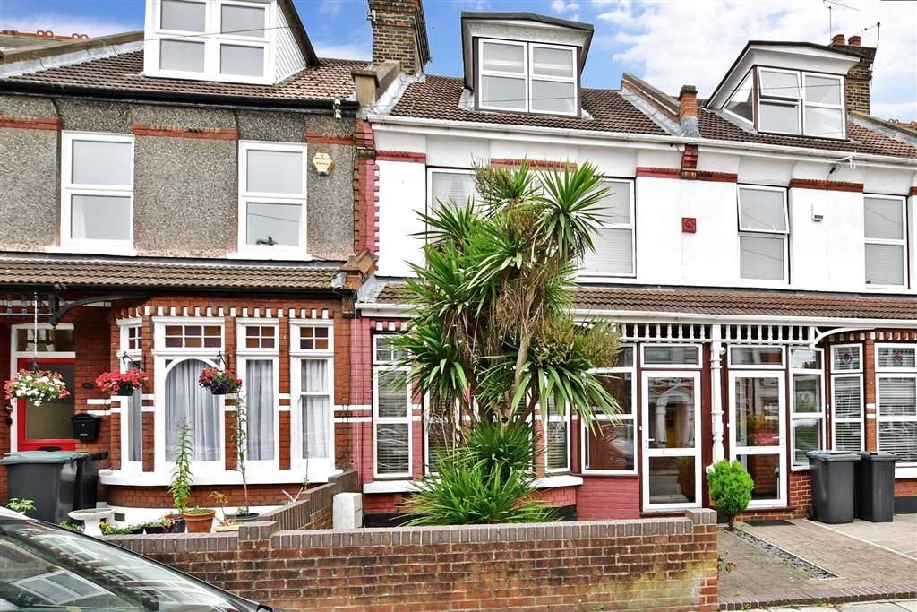 4 bed terraced house for sale in Kent Road, Gravesend, Kent DA11 Zoopla