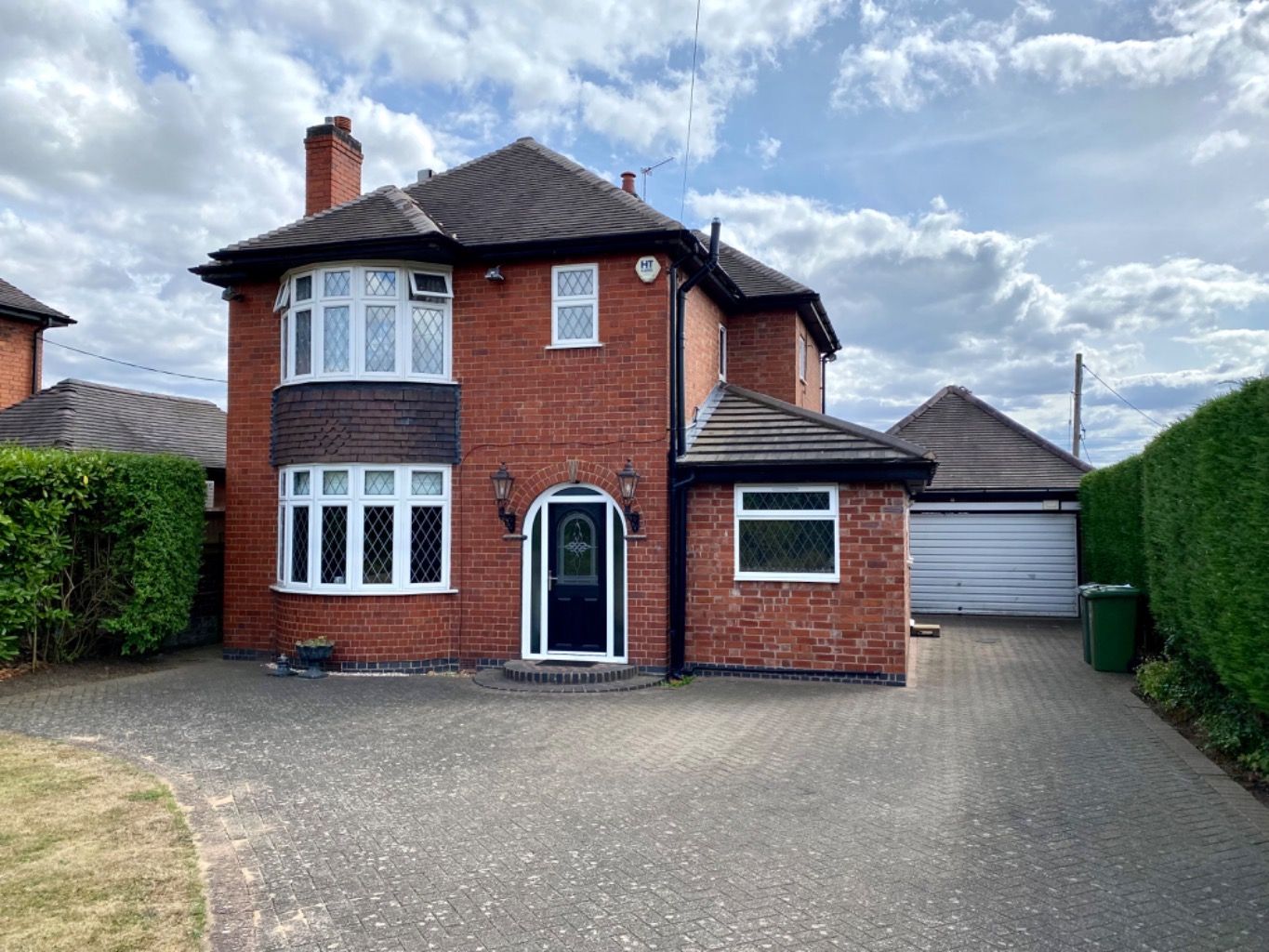 3 bed detached house for sale in Bedworth Road, Bulkington, Bedworth