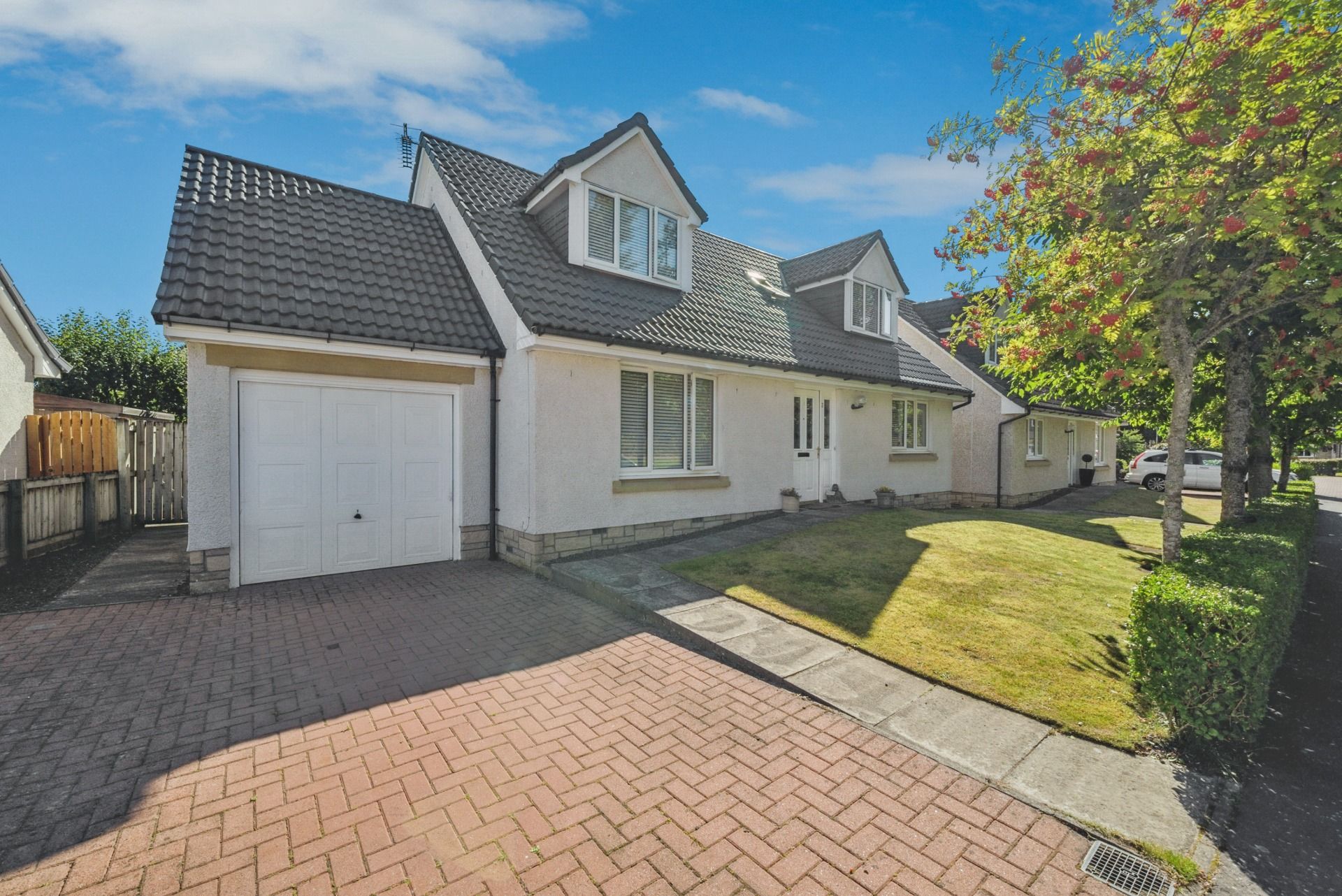 3 bed detached house for sale in Maxtone Court, Luncarty, Perthshire