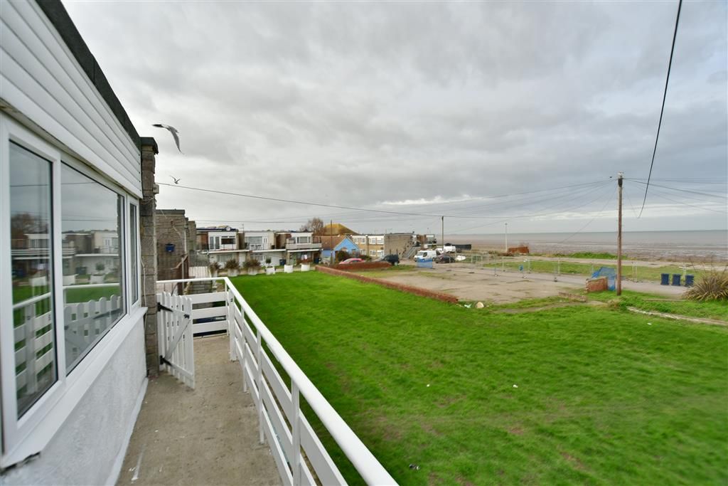 2 bed flat for sale in Manor Way, LeysdownOnSea, Sheerness, Kent ME12 Zoopla