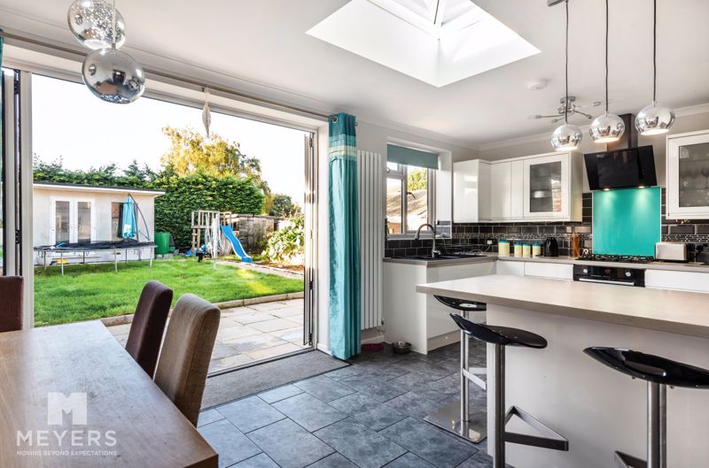 3 bed semidetached house for sale in Christopher Crescent