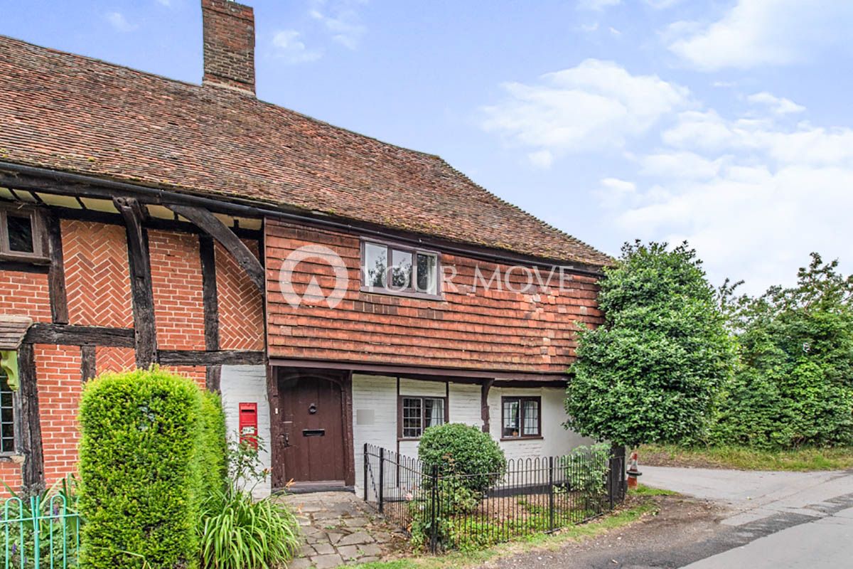 2 bed semidetached house for sale in Teynham Street, Teynham