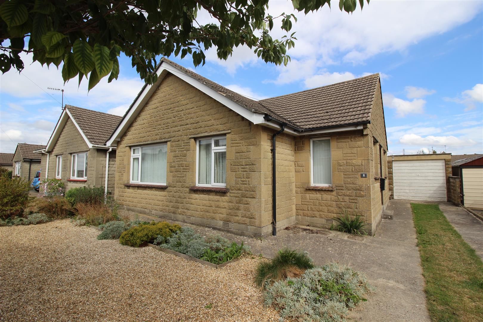 3 bed bungalow for sale in Seymour Road, Chippenham SN15 Zoopla