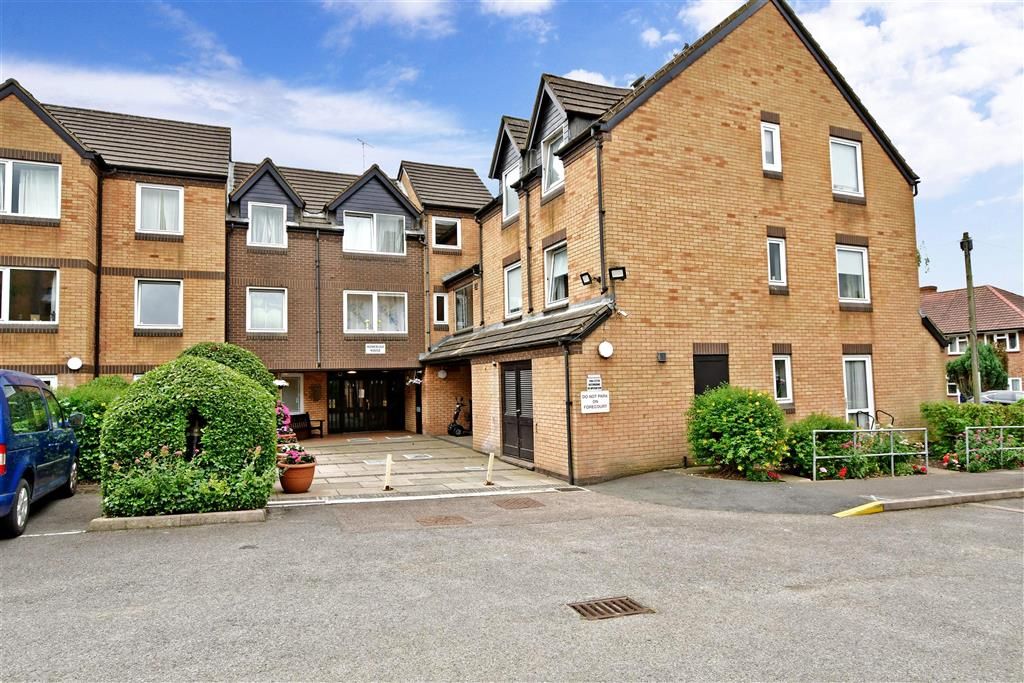 1 bed flat for sale in Kings Head Hill, London E4 Zoopla