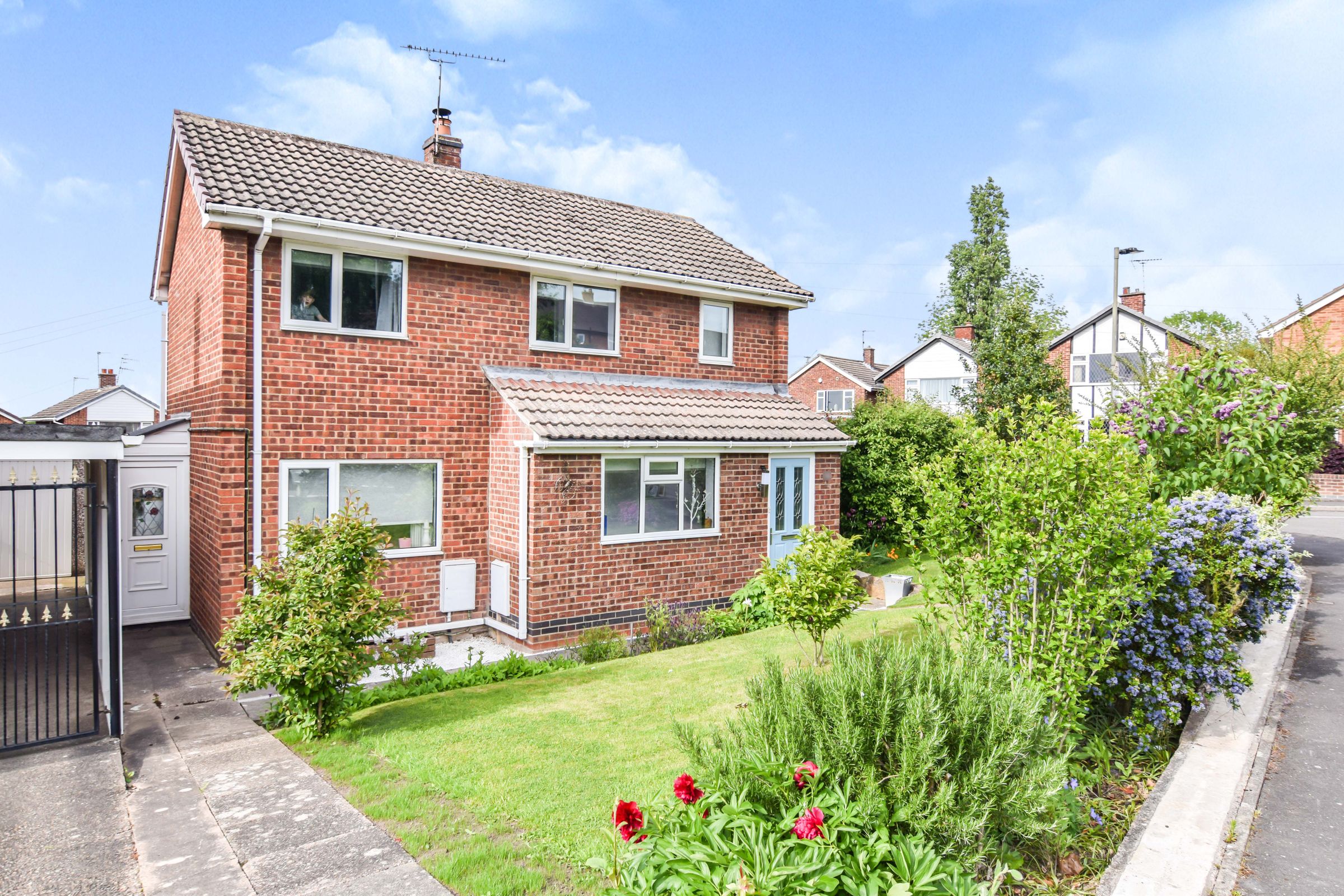 3 bed detached house for sale in Ladywood Road, Ilkeston DE7 Zoopla