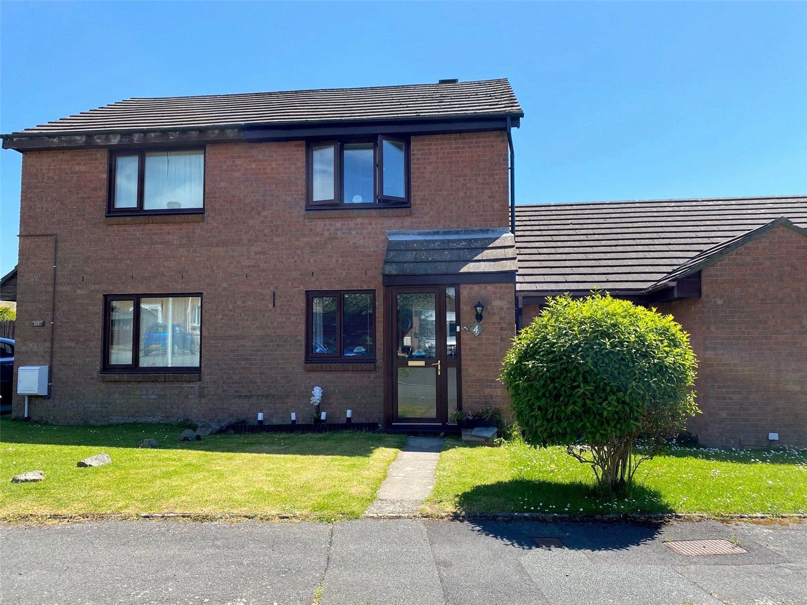 2 bed semidetached house for sale in Monnow Close, Steynton, Milford