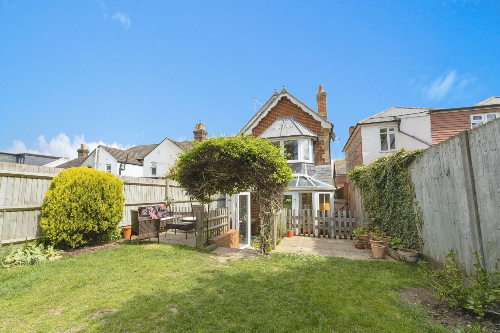 5 bed detached house for sale in Down Road, Guildford GU1 Zoopla