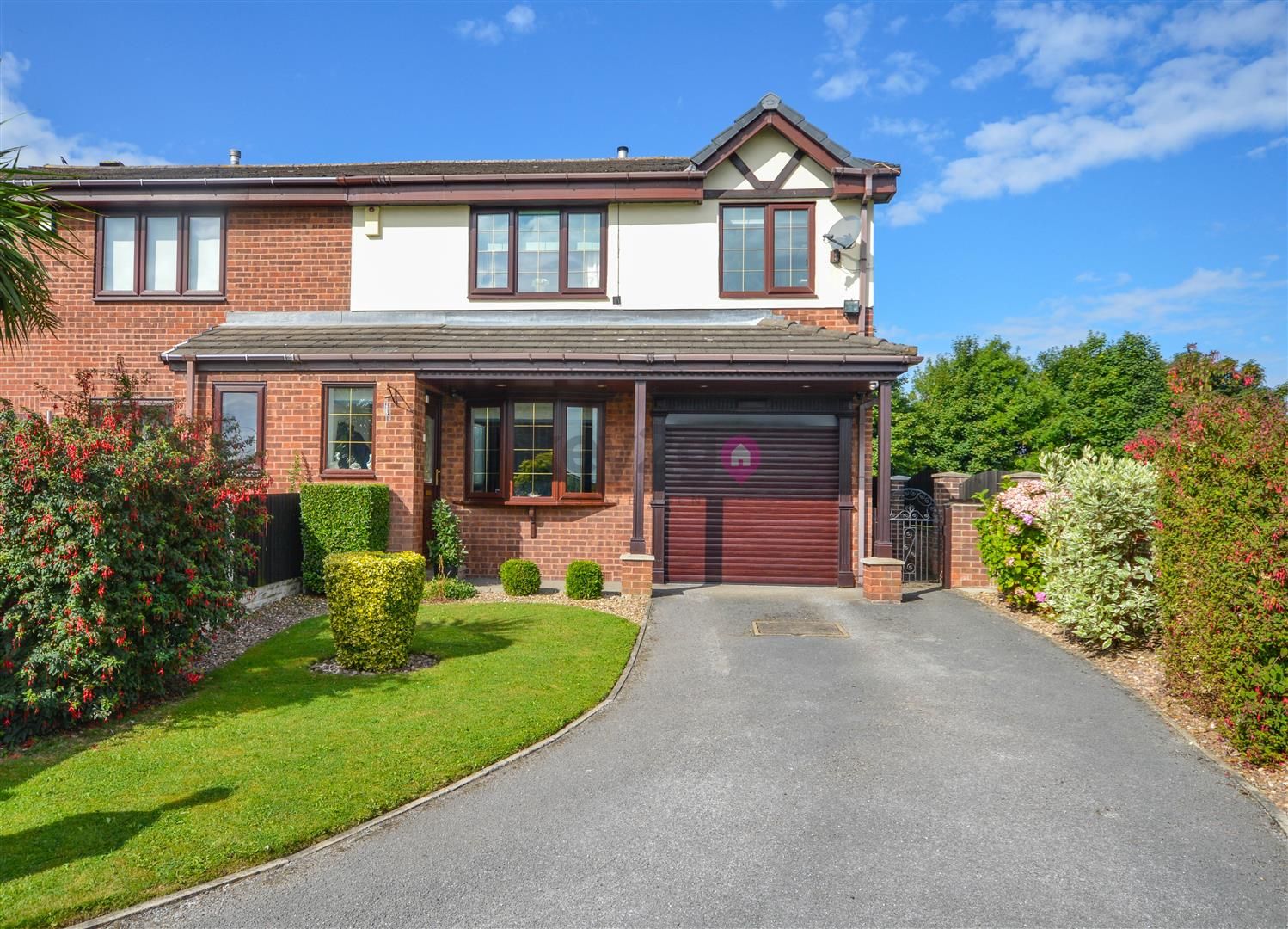 3 bed semidetached house for sale in Ralston Place, Halfway, Sheffield