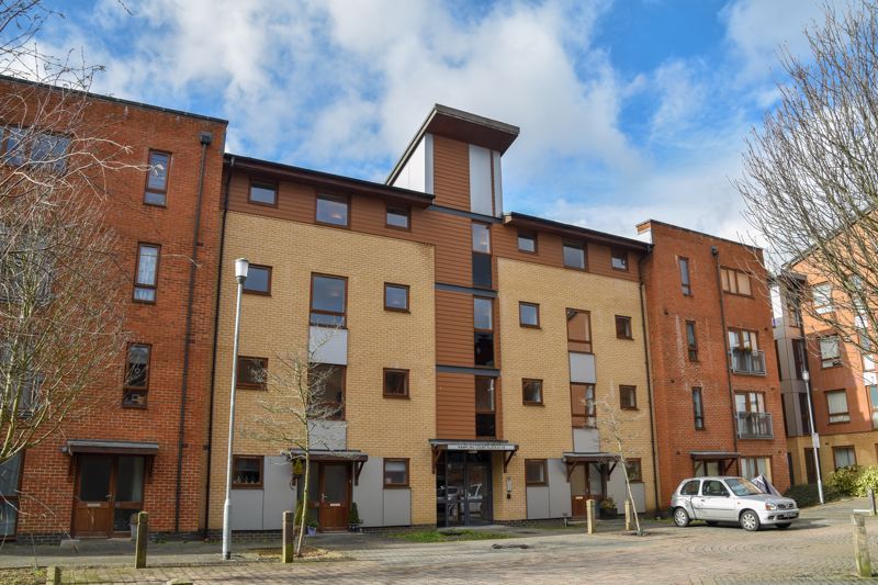 Rampling Court, Commonwealth Drive, Crawley RH10  