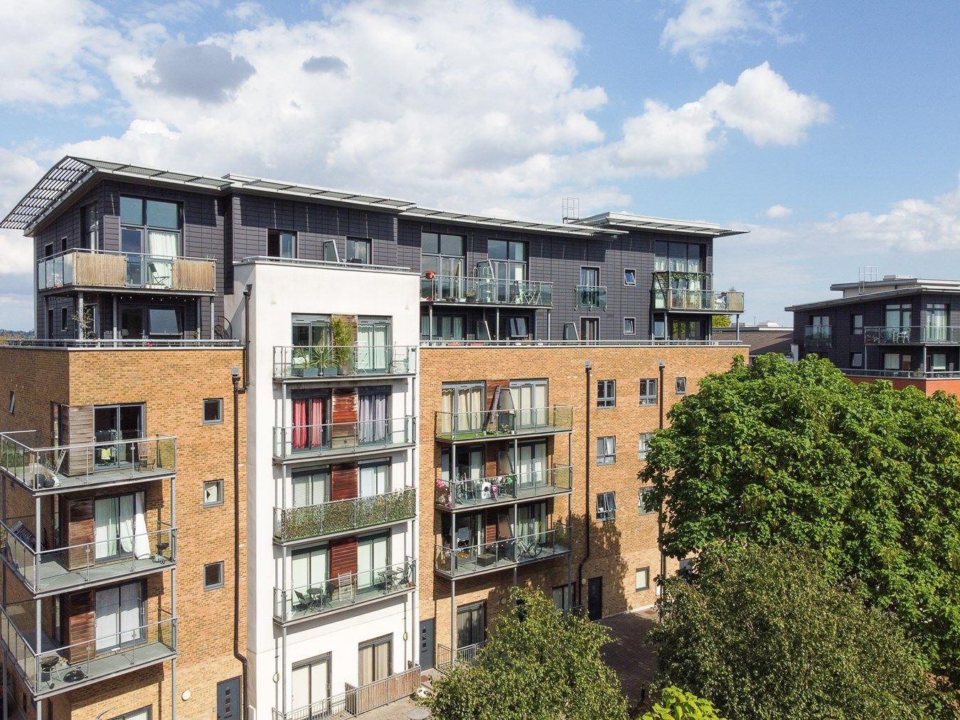 2 bed flat to rent in Hither Green Lane, Hither Green, London SE13 Zoopla