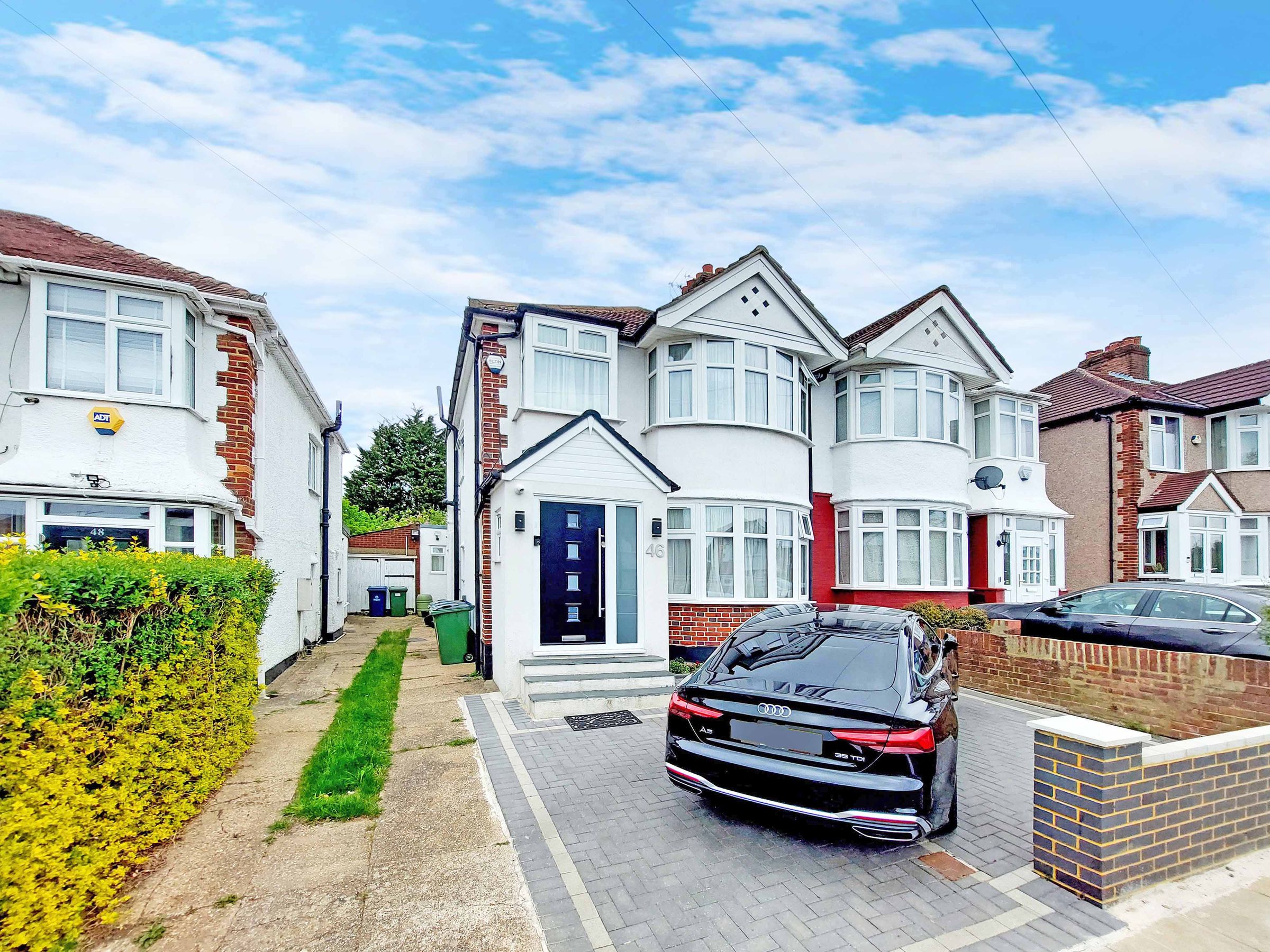 3 bed semidetached house for sale in Balmoral Road, Harrow, Middlesex