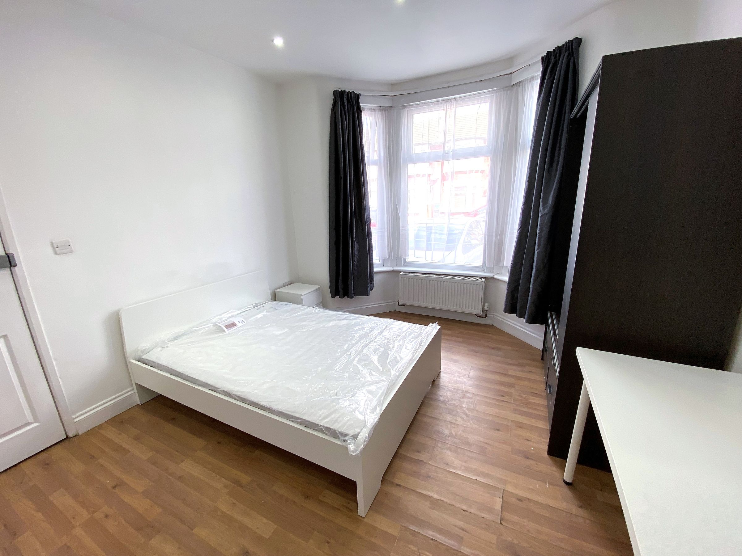 Studio to rent in Windsor Rd, Ilford IG1 Zoopla