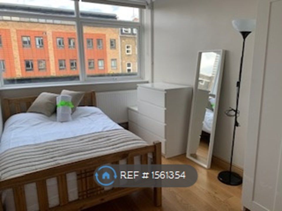 Room to rent in Bethnal Green Road, London E2 Zoopla