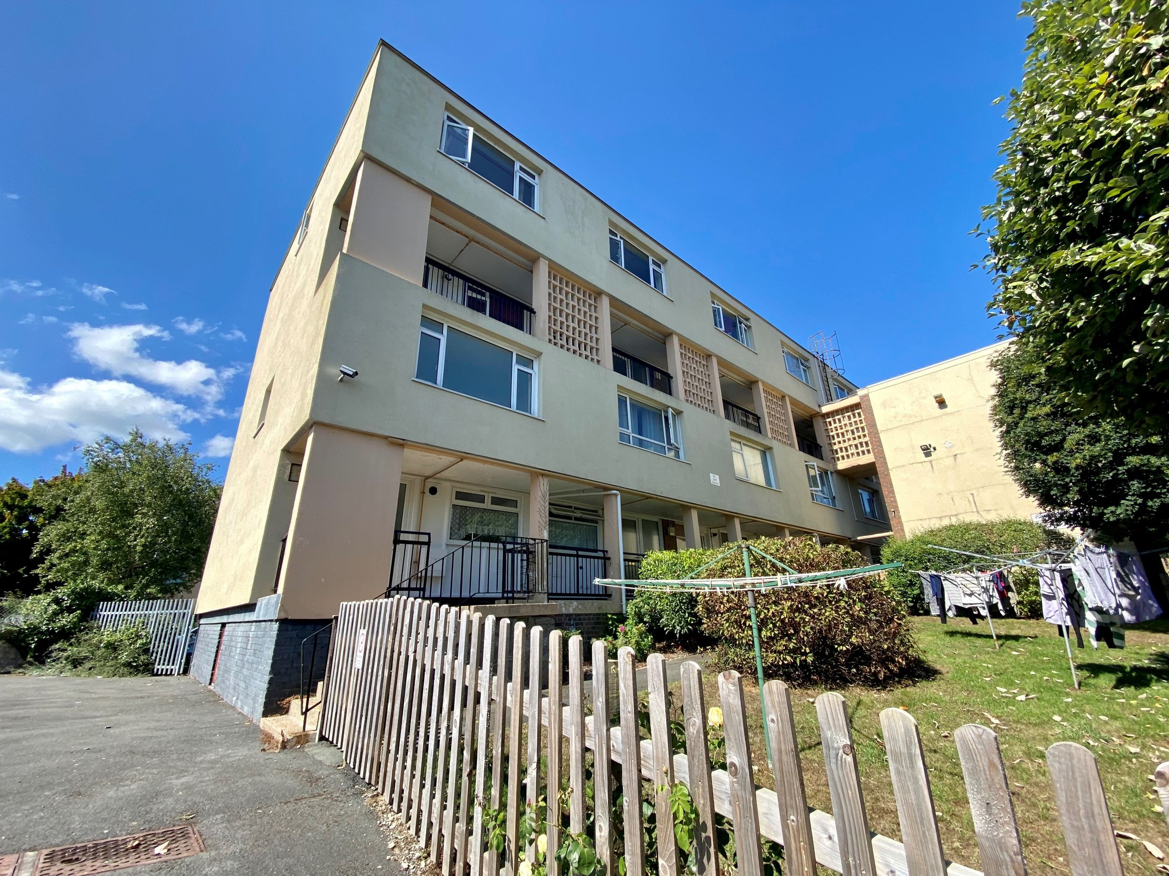3 bed to rent in Dieppe Close, Plymouth PL1 Zoopla