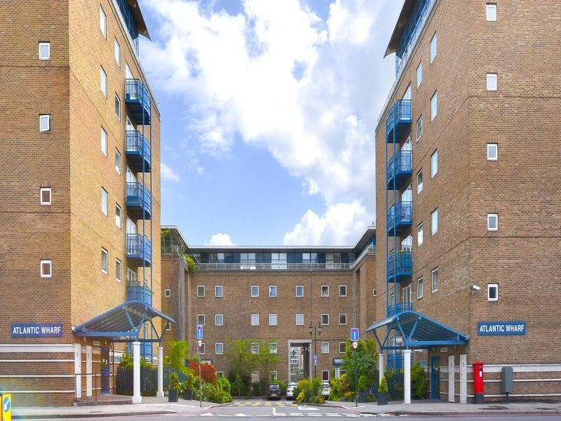 Room to rent in Tower Hamlets, 1Aa, UK, Tower Hamlets E1W Zoopla