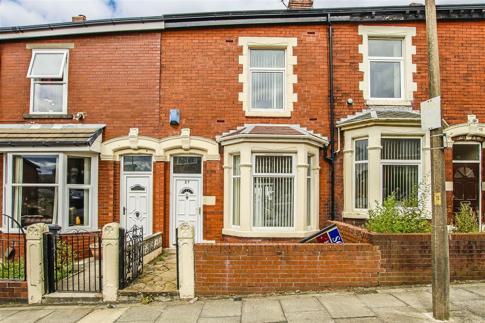 2 bed terraced house to rent in Lynthorpe Road, Blackburn BB2 Zoopla