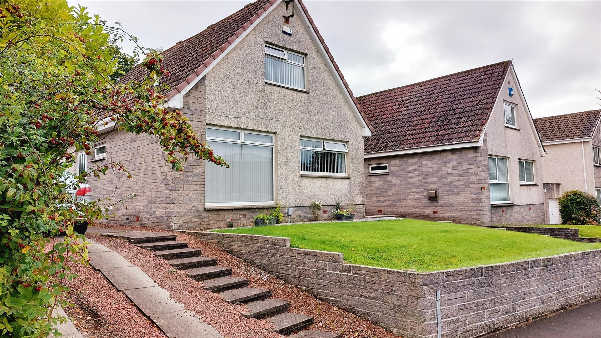 3 bed detached house for sale in Balgonie Avenue, Paisley PA2 Zoopla
