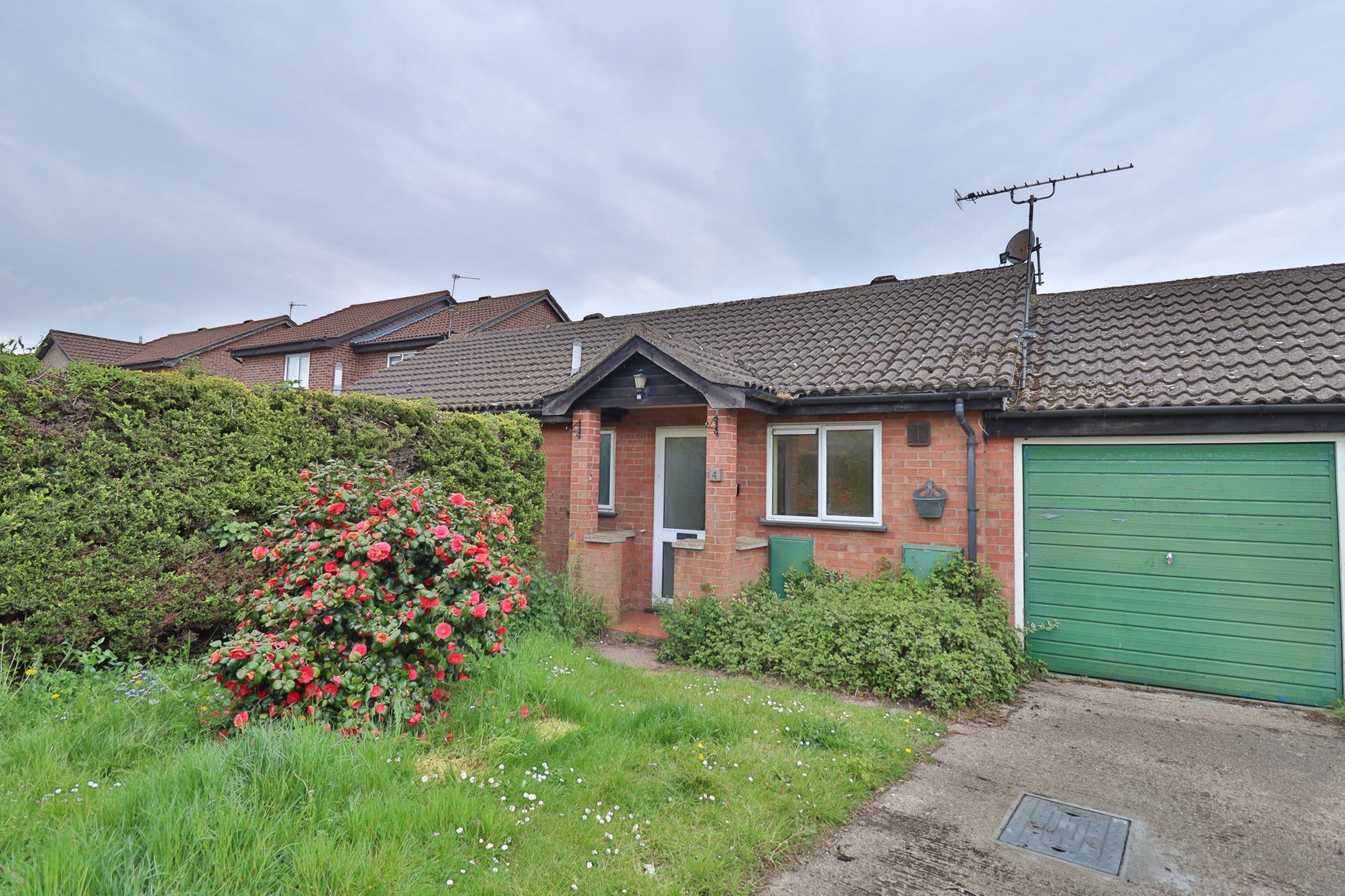1 bed terraced bungalow for sale in Egremont Road, Roydon, Diss IP22