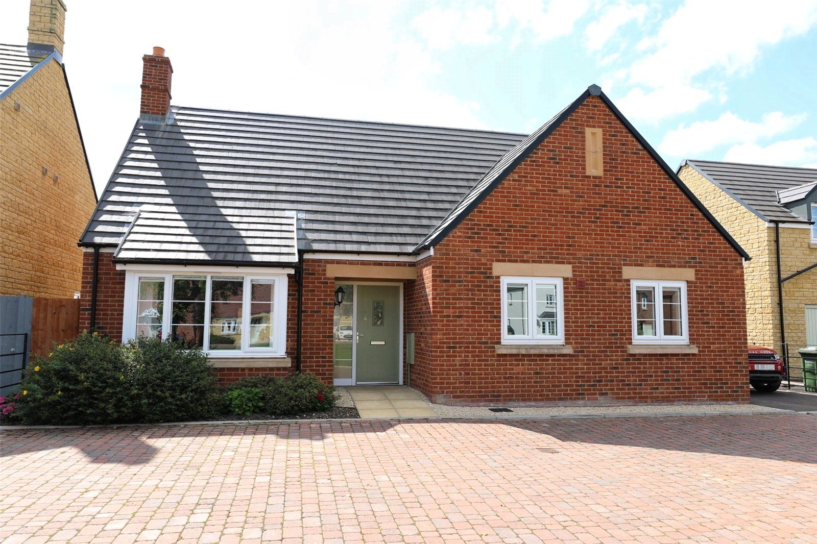 3 bed bungalow for sale in Woodhull Close, Bredon, Tewkesbury GL20 Zoopla