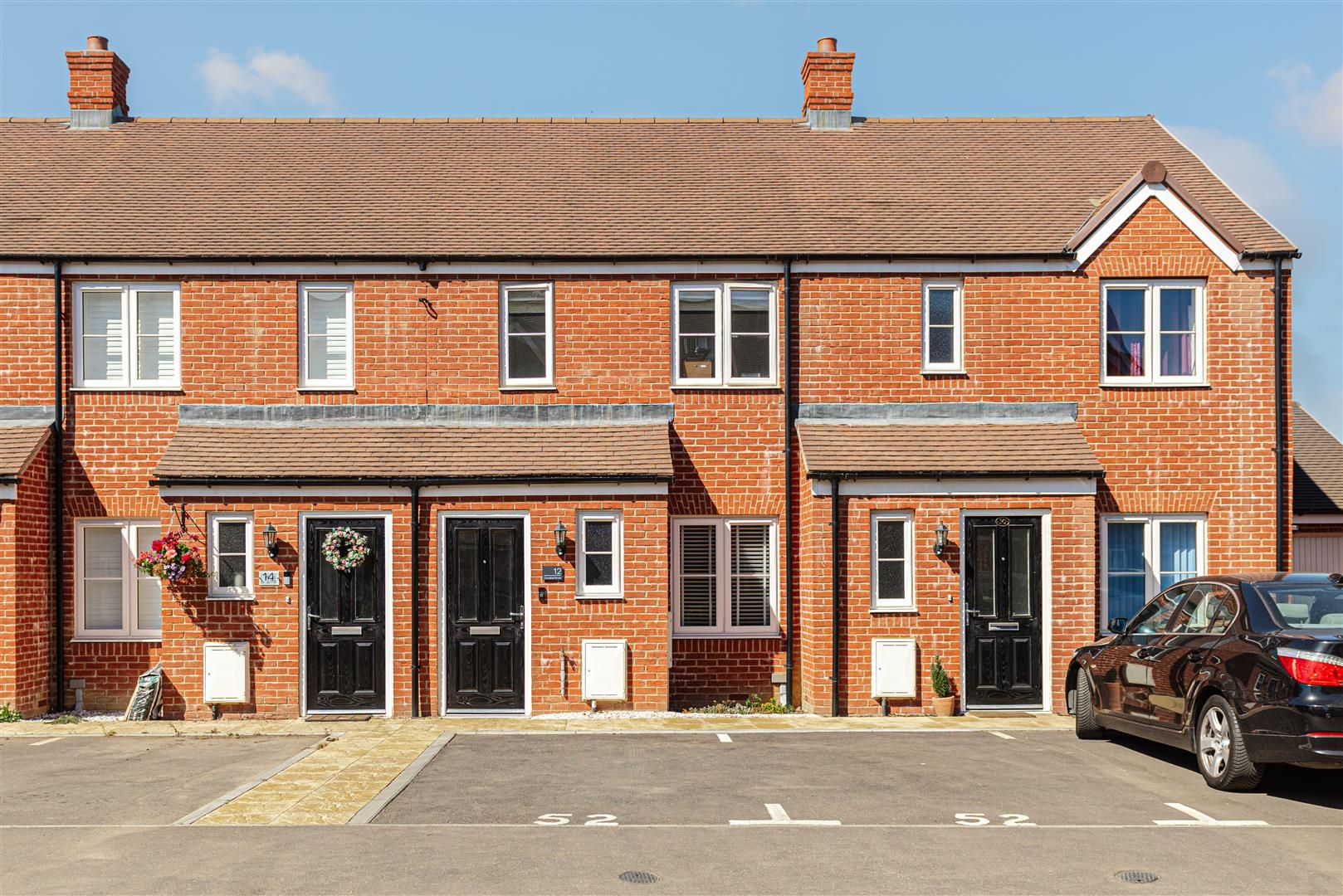 2 bed property for sale in Campbell Grove, Horley RH6 Zoopla