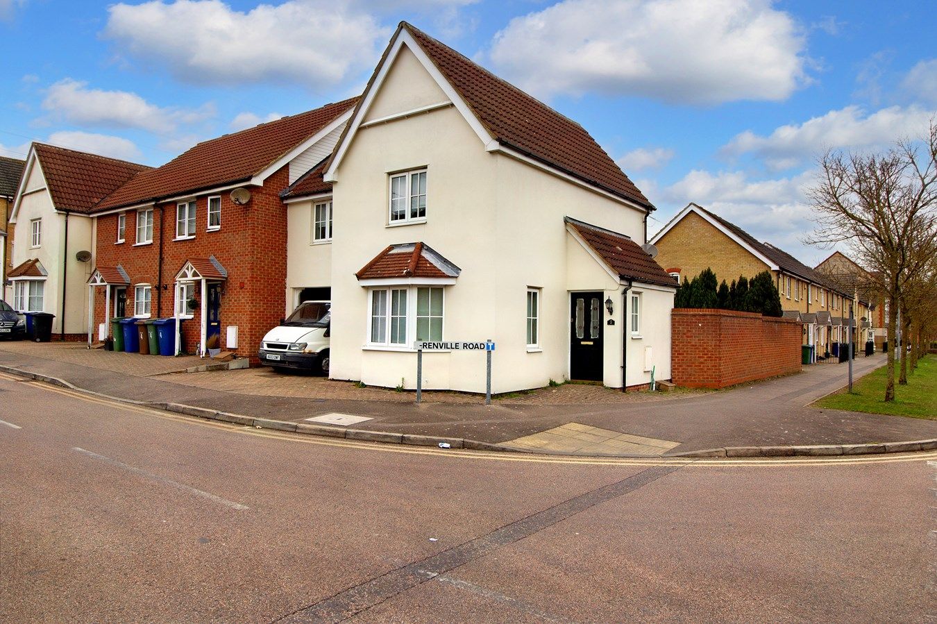 3 bed end terrace house for sale in Grenville Road, Chafford Hundred