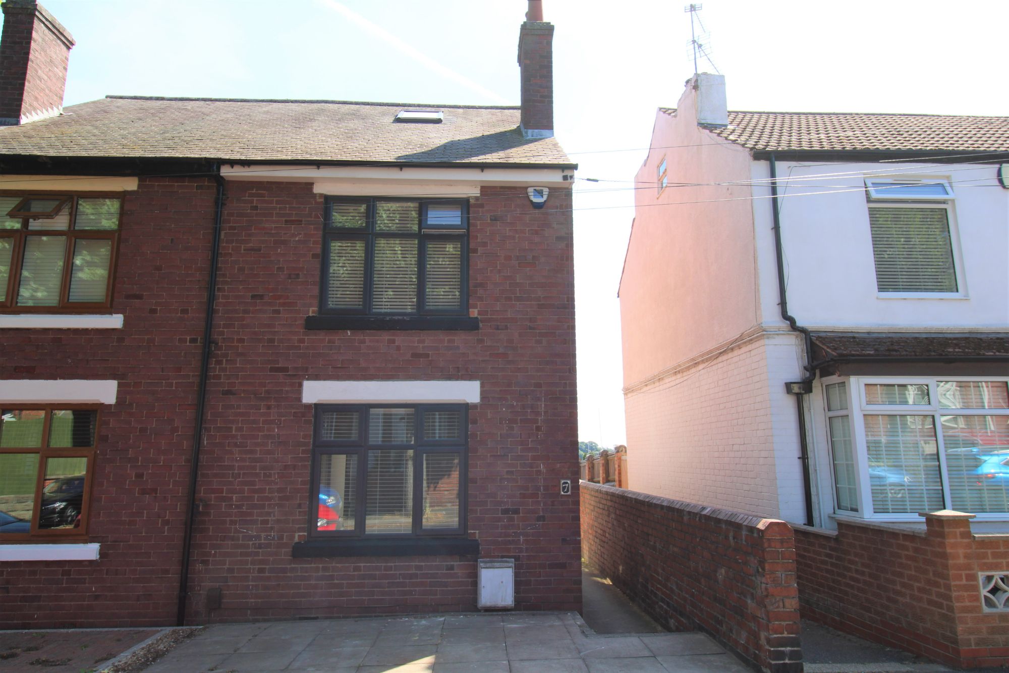 4 bed semidetached house for sale in Kingsway, Ilkeston DE7 Zoopla