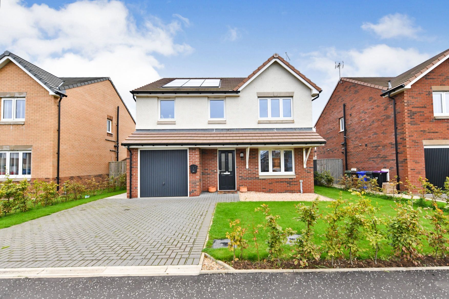 4 bed detached house for sale in Commonwealth Drive, Troon KA10 Zoopla