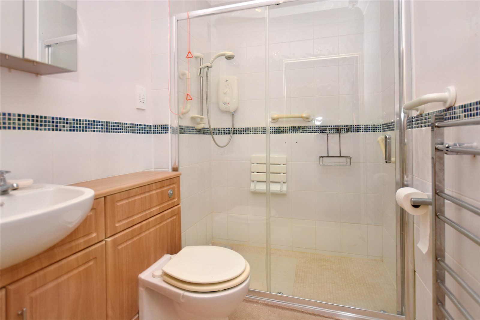 2 bed flat for sale in Homegarth House, Wetherby Road, Roundhay, Leeds