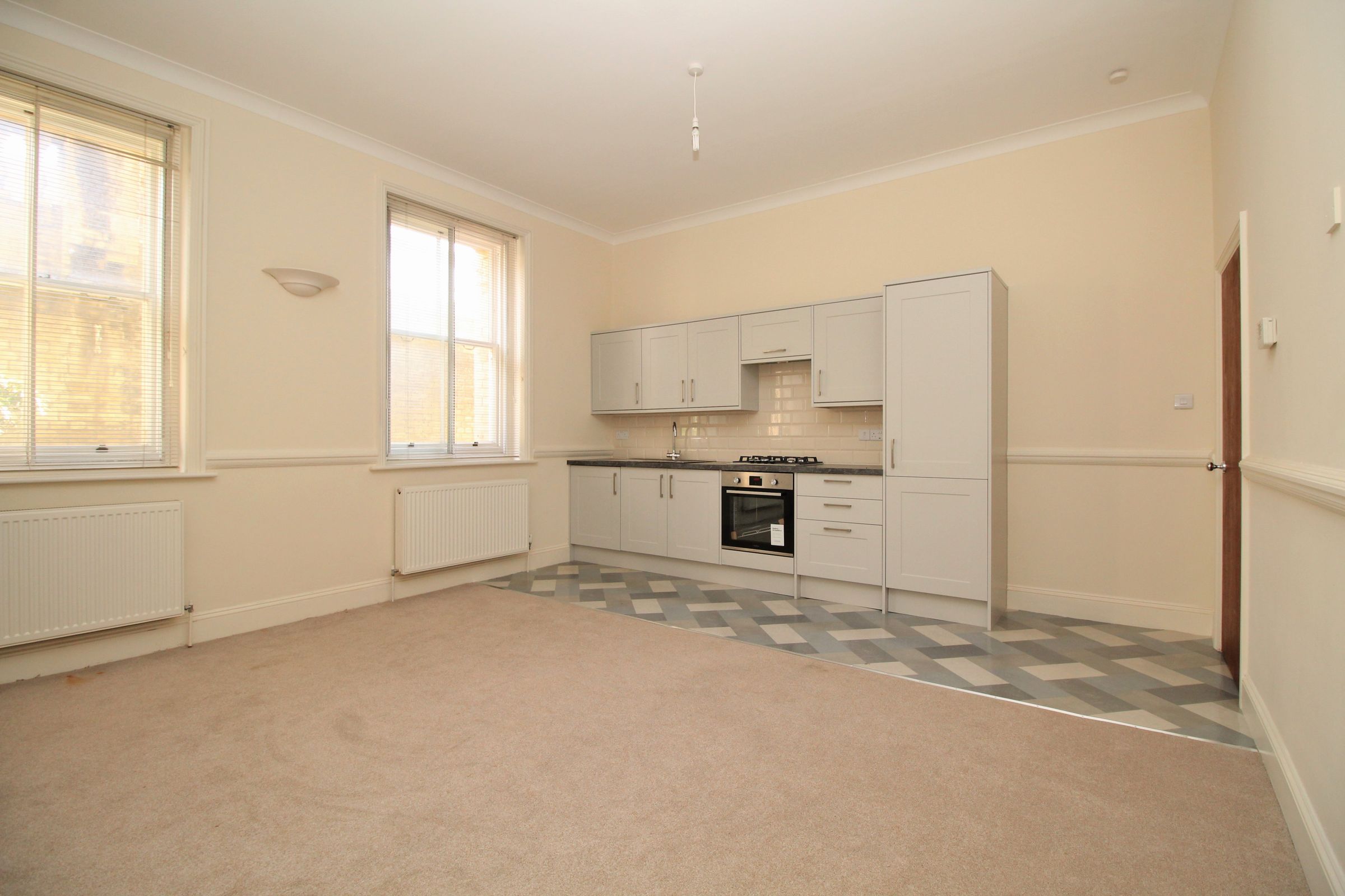 1 bed flat for sale in Grand Avenue, Hove BN3 Zoopla