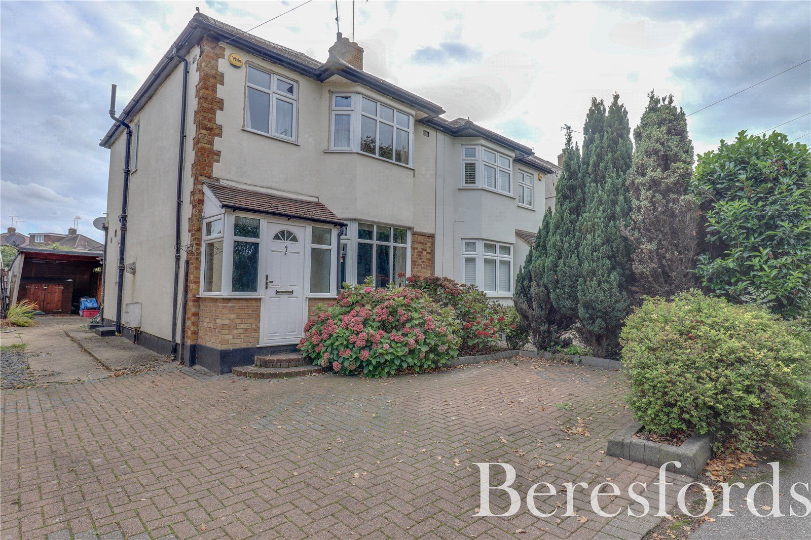3 bed semidetached house for sale in Wash Road, Hutton CM13 Zoopla