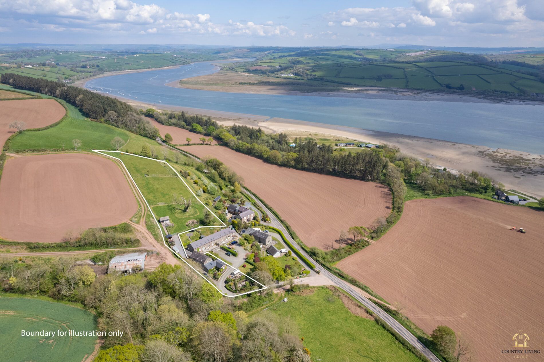3 bed detached house for sale in Llansteffan, Carmarthen SA33 Zoopla
