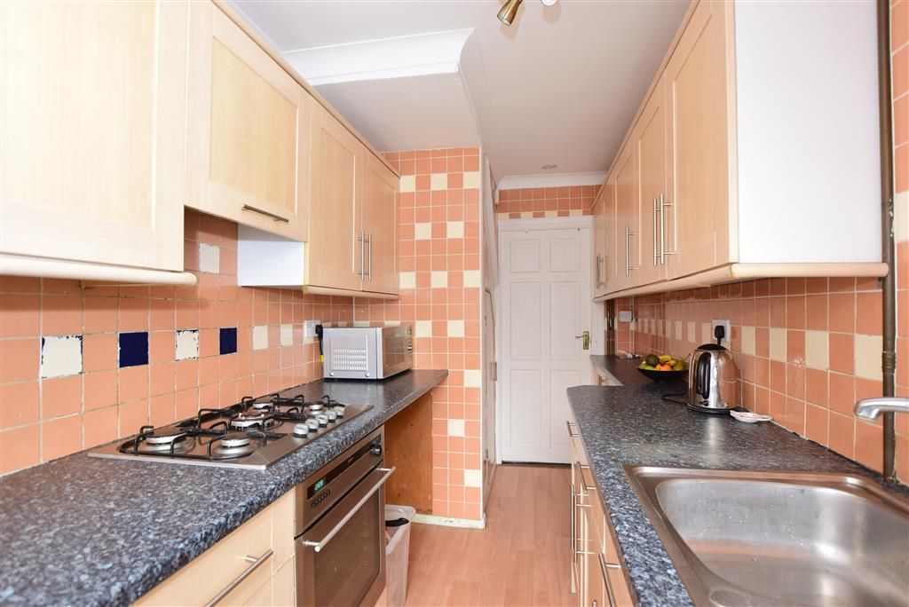 Gerrard Avenue, Medway, Rochester, Kent ME1  