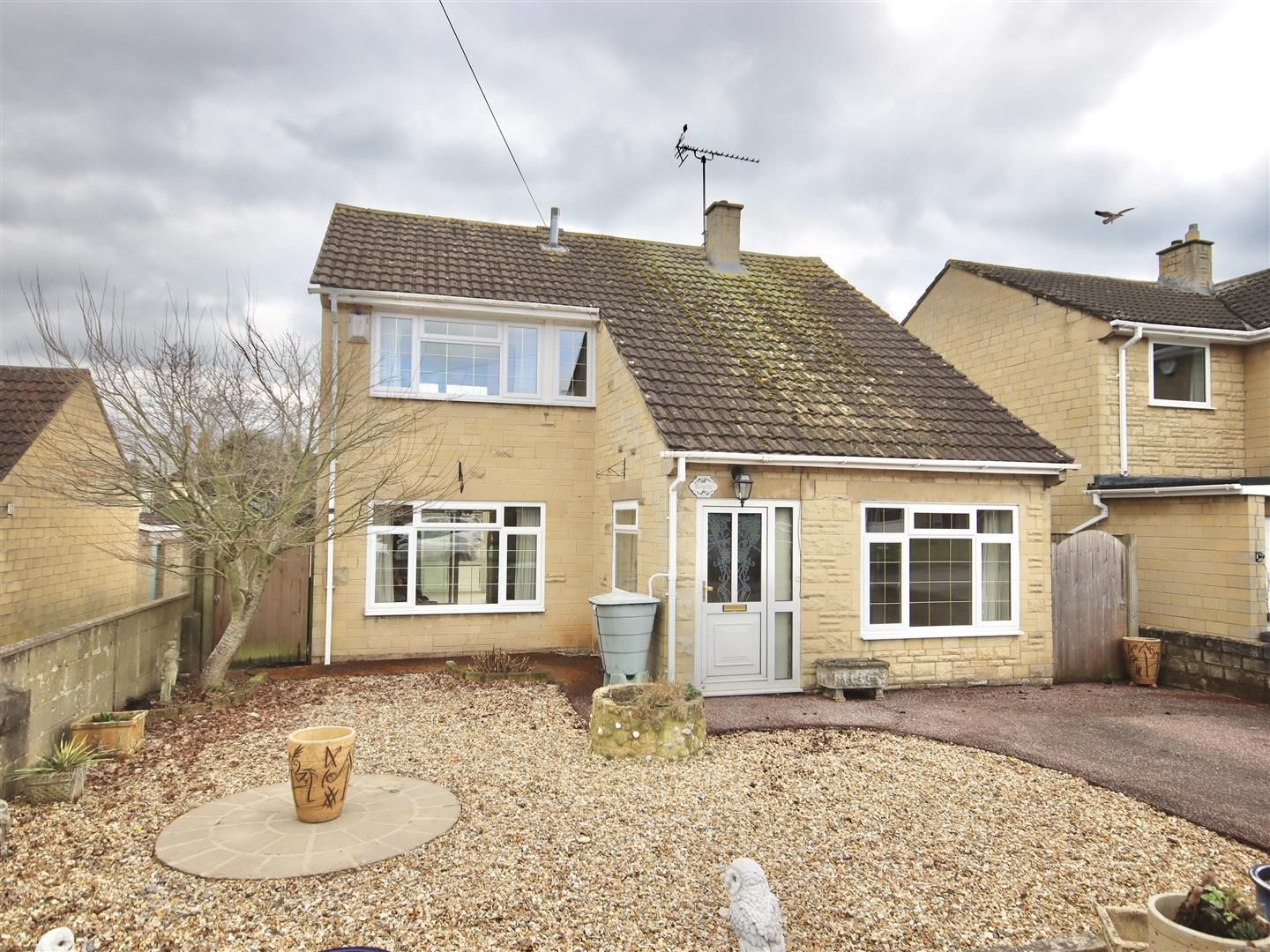 3 bed detached house for sale in Westcroft, Chippenham SN14 Zoopla