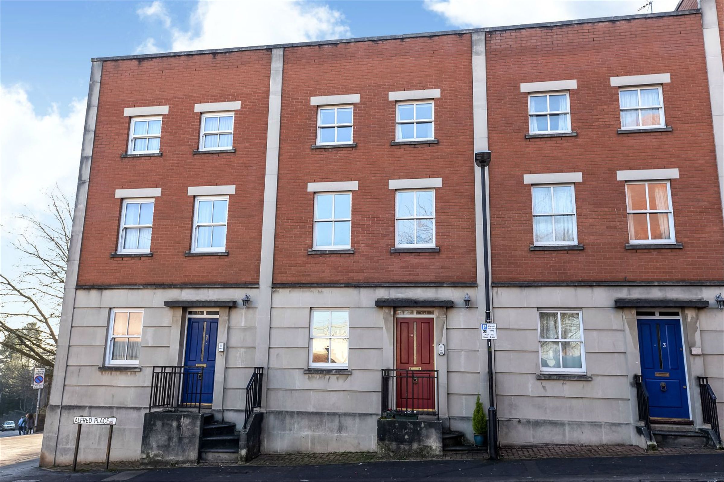 4 bed terraced house to rent in Alfred Place, Kingsdown, Bristol BS2