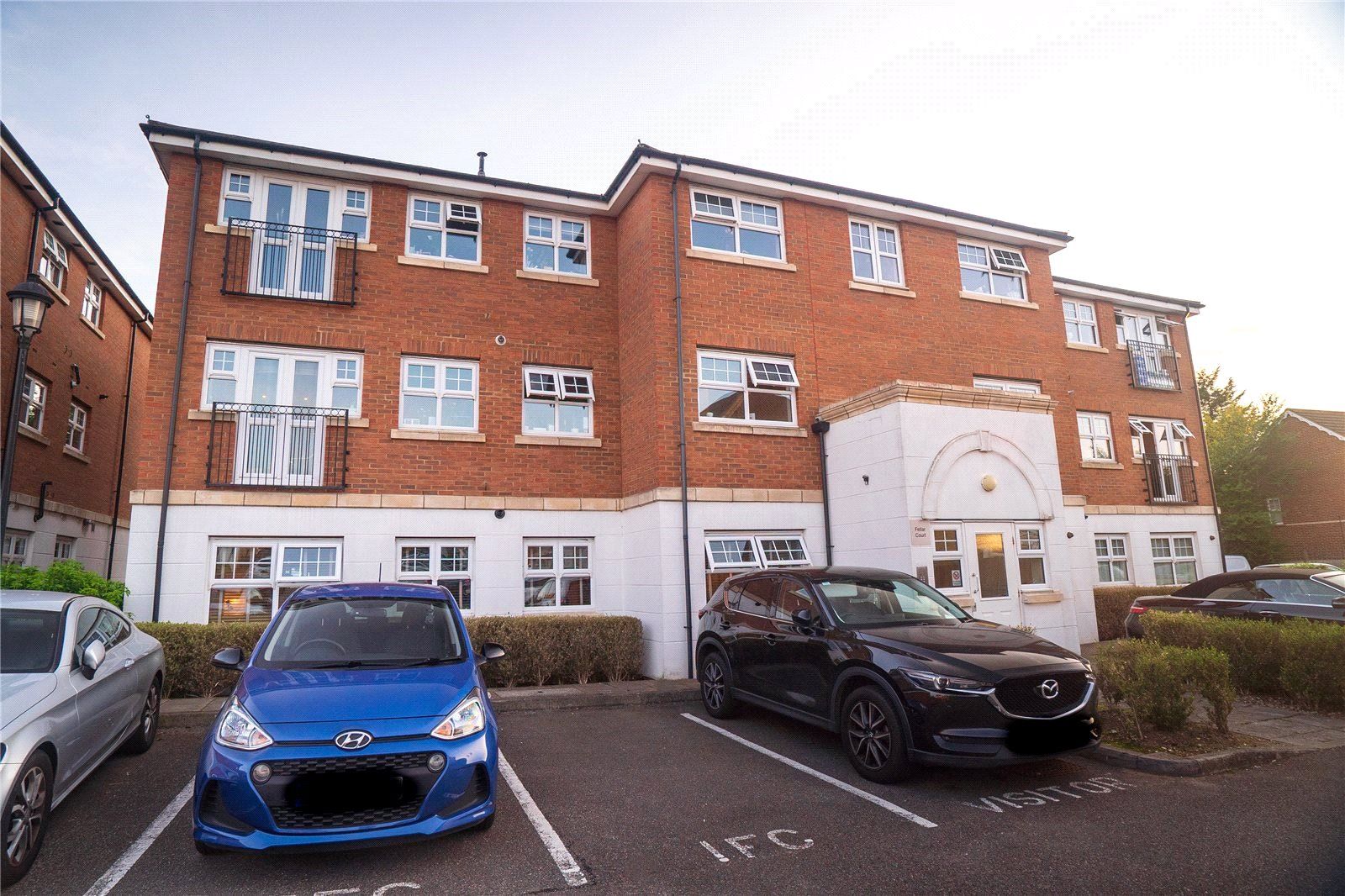 2 bed flat to rent in Fetlar Court, 32 Bampton Drive, Mill Hill, London