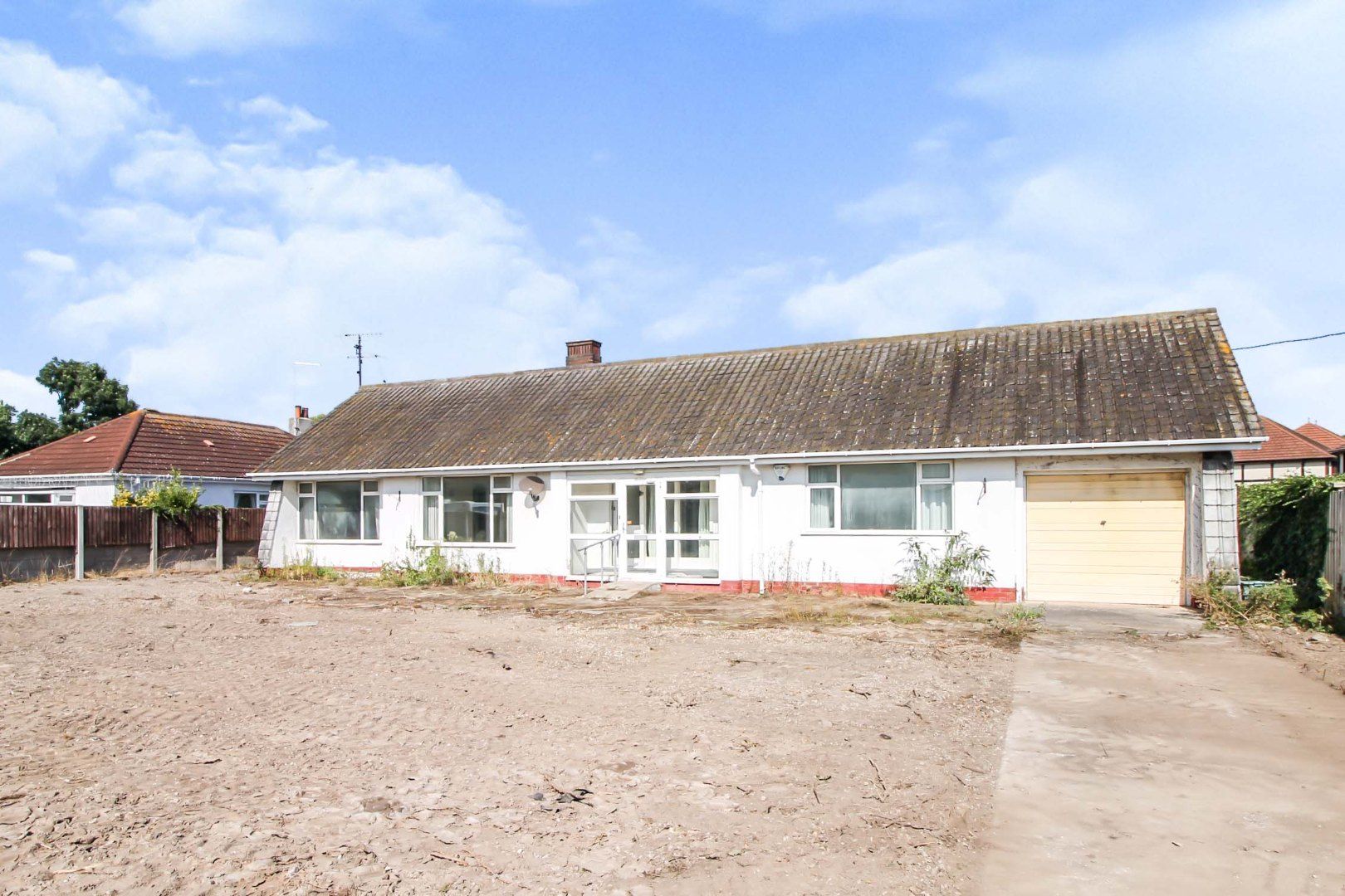 3 bed bungalow for sale in Gwellyn Avenue, Kinmel Bay, Rhyl LL18 Zoopla