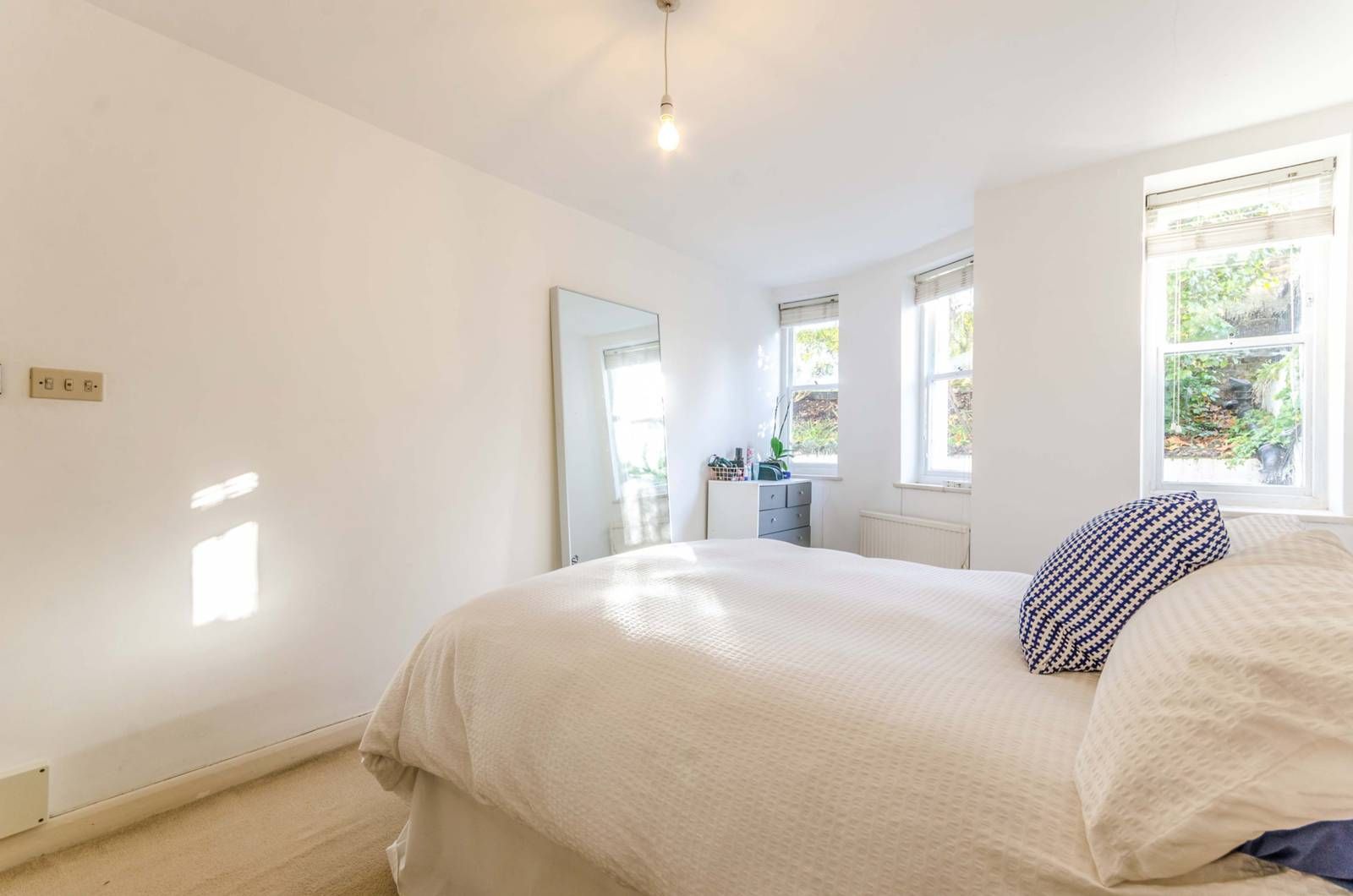 Highbury Crescent, Highbury And Islington, London N5  