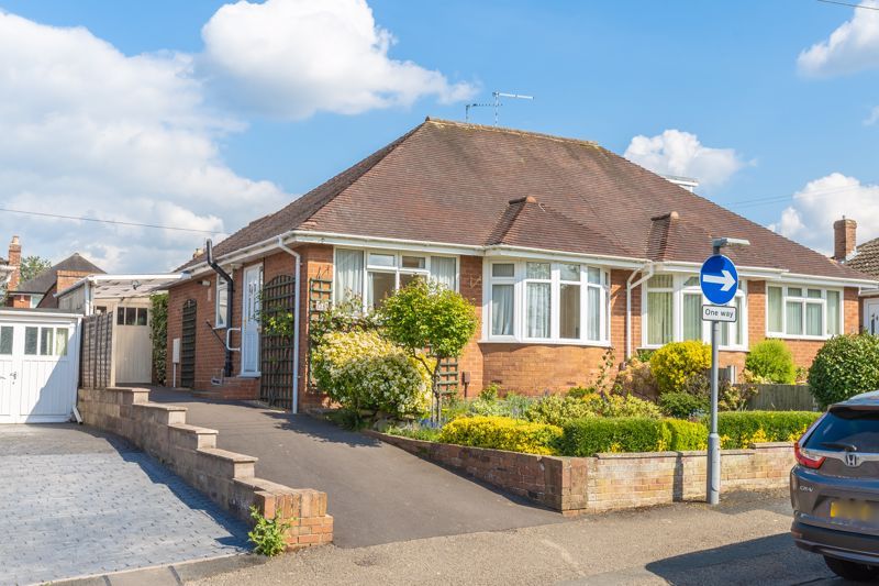 2 bed semidetached bungalow for sale in Elmsdale Crescent, Admaston