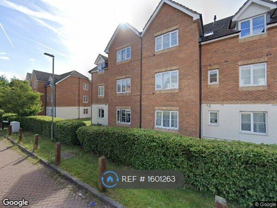 2 bed flat to rent in Sommerville Court, Borehamwood WD6 Zoopla