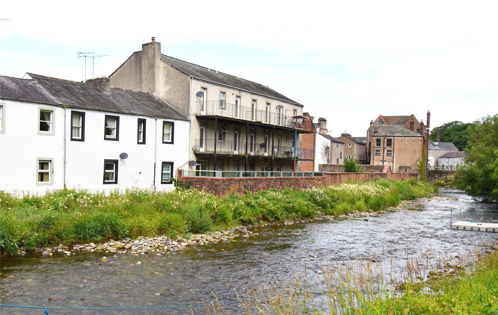 2 bed flat to rent in 1 Hatters Croft, Cockermouth, Cumbria CA13 Zoopla
